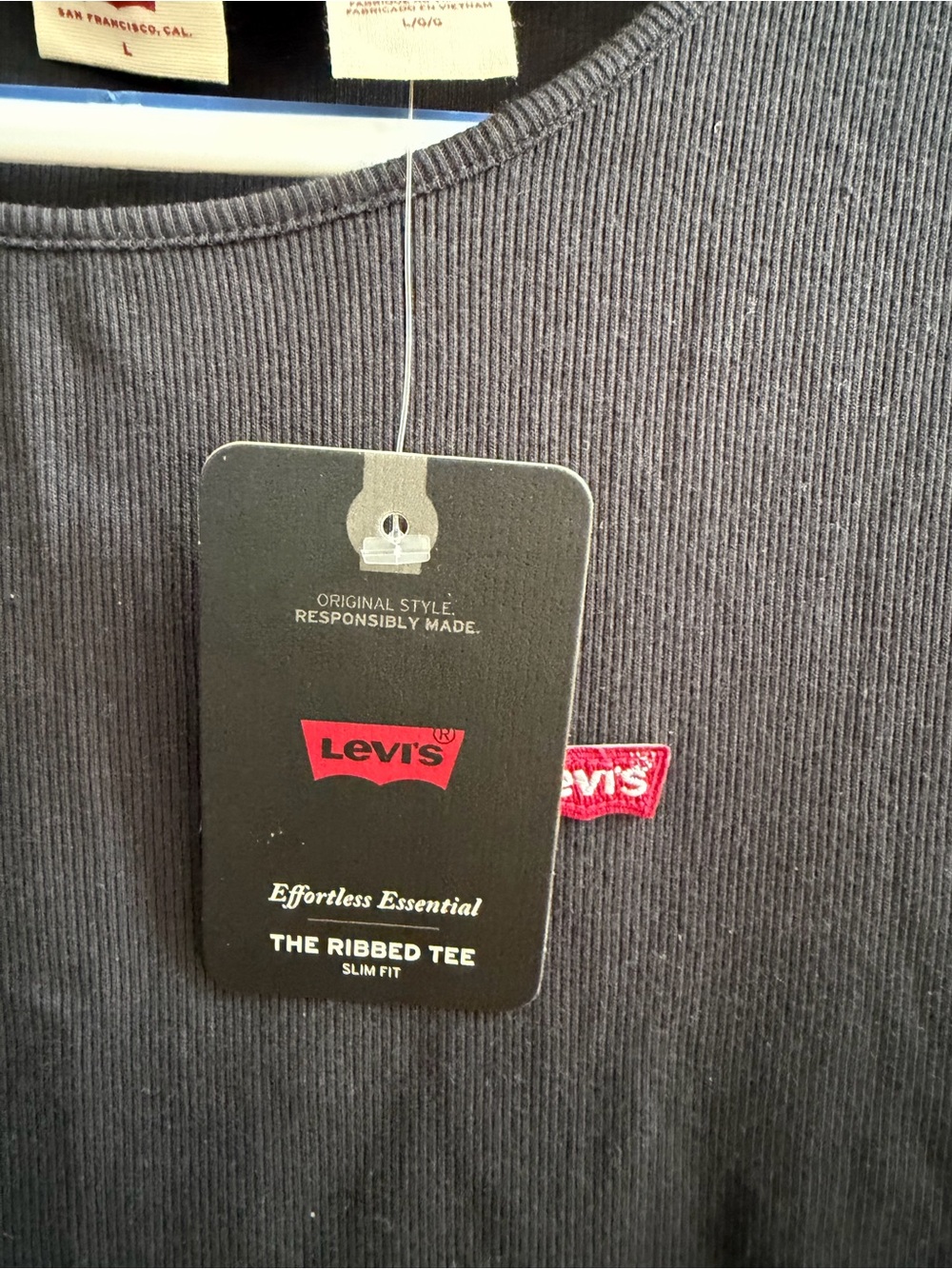 Levi’s The Ribbed Tee - Picture 4 of 4
